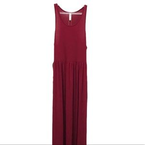 Grecerelle Long Sleeveless Scoop Neck Racer Back Maxi Dress W Size S Maroon